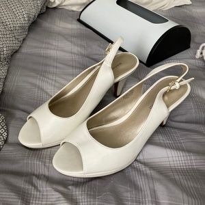 Sling back heels